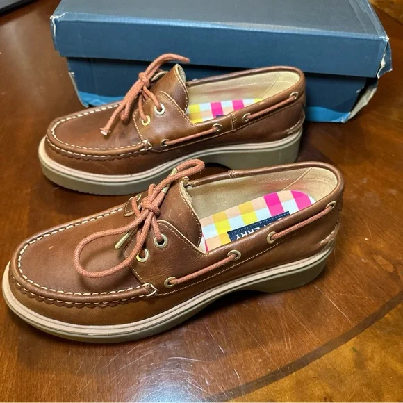 Shoes Women Size Sperry Bayside Boat Loafer Shoe Beige White